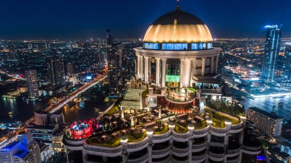 هتل تاور کلاب بانکوک Tower Club at Lebua